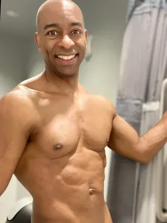 @nudeguyyoga OnlyFans profile photo