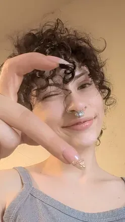 October (@october_bloom) OnlyFans profile photo
