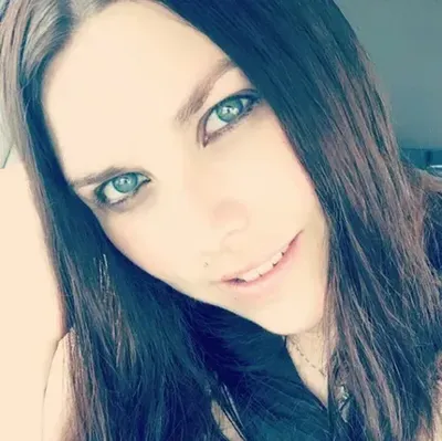 Amanda (@oczyaniola) OnlyFans profile photo