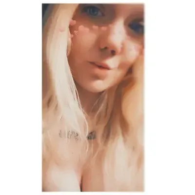 Alyssa baldwin (@officialjune) OnlyFans profile photo