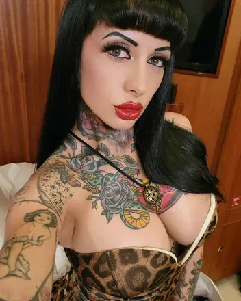 Jessie Lee (@omgitsjessielee) OnlyFans profile photo