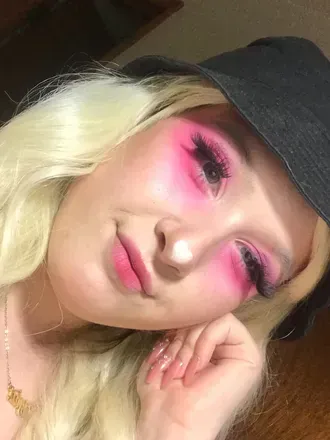 Ophelia (@oph33zy) OnlyFans profile photo