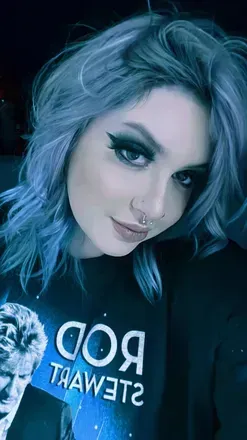 Clem (@orangeaura) OnlyFans profile photo