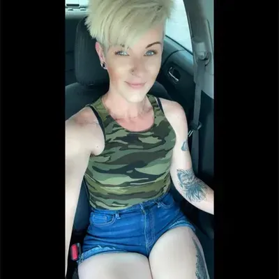 Kate Harrell (@palemermaidbooty) OnlyFans profile photo