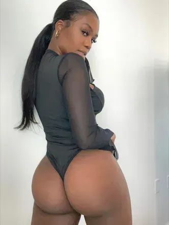 Peach (@peachisbaex) OnlyFans profile photo