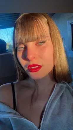 Sara (@peachsary) OnlyFans profile photo