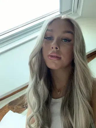 Pernille (@pernillemmoe) OnlyFans profile photo