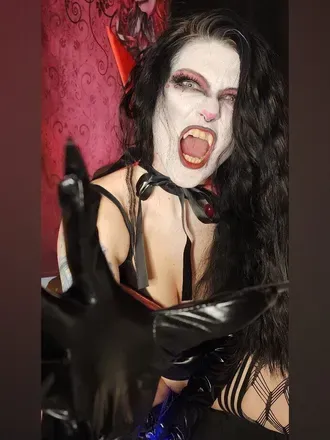 Pet Tsuki (@pettsuki) OnlyFans profile photo