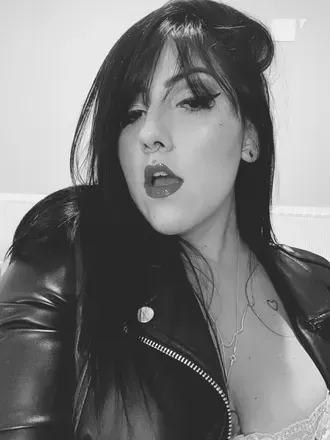 Killer.queen (@pimenta_) OnlyFans profile photo