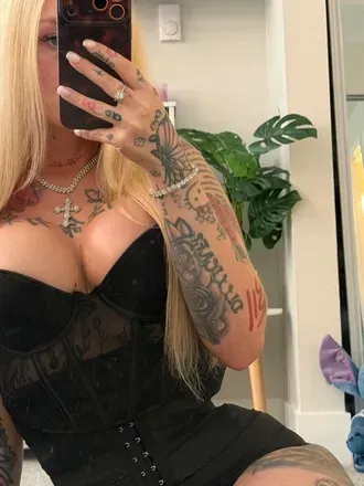 Harley (@platinumchan3l) OnlyFans profile photo