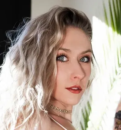 Evangeline Darling (@pr3ttyp1nkpussy) OnlyFans profile photo