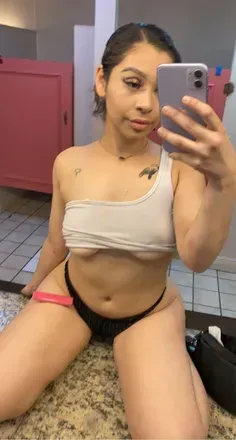 blue (@prettybitch0120) OnlyFans profile photo