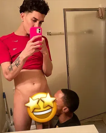@prettyboyzcum OnlyFans profile photo