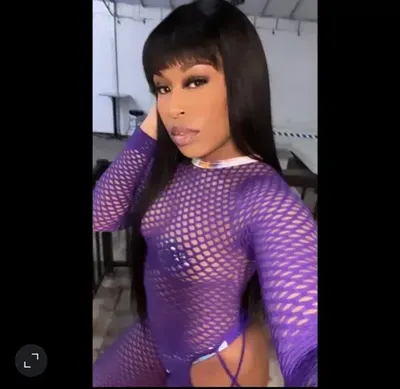 Lavinia Moi (@prettybrown_lv) OnlyFans profile photo