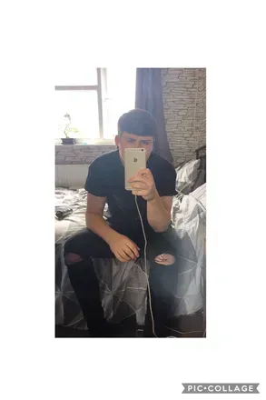 Charlie (@privatex966) OnlyFans profile photo