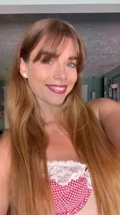 Queen D (@queen_egirl27) OnlyFans profile photo