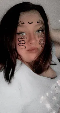 Emilee-rose Clegg (@queenemiyrosee) OnlyFans profile photo