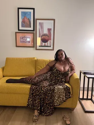 Queenin (@queenin.solemate) OnlyFans profile photo