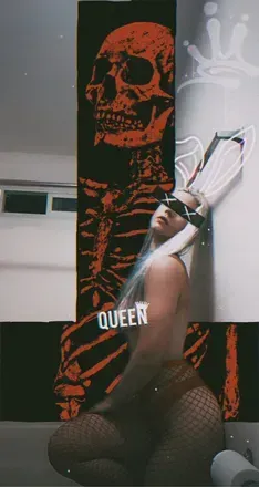 Thee Queen SwallowerTM (@queenswallower) OnlyFans profile photo