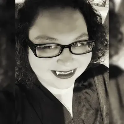 Happy Carter (@readtomeplease) OnlyFans profile photo