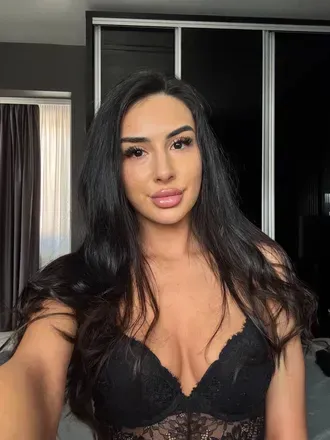 Anna (@realannamarie) OnlyFans profile photo