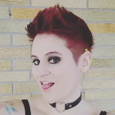 Rose (@recondite_rose) OnlyFans profile photo
