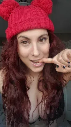 Yourfavoriteredhead (@redfromjerseyfree) OnlyFans profile photo