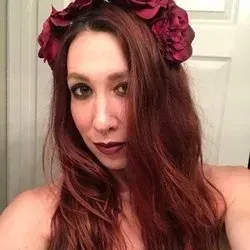 Lily (@redheadlily_free) OnlyFans profile photo