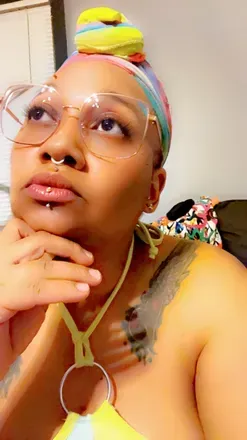 Red (@redlicious_68) OnlyFans profile photo