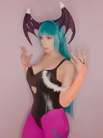 Rena (@renanights) OnlyFans profile photo