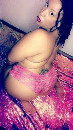 Abundant Love (@reveredlove) OnlyFans profile photo