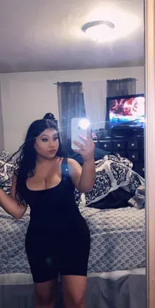 Chris (@ricanqueen12) OnlyFans profile photo