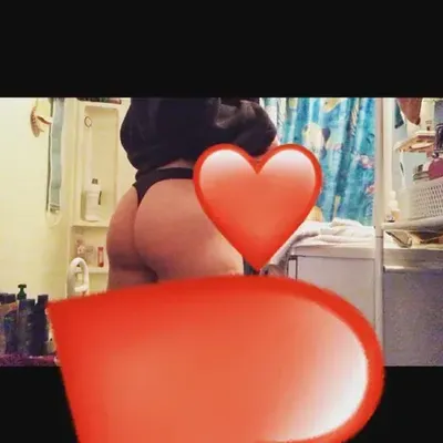 Rissa Issa (@rissa1999) OnlyFans profile photo