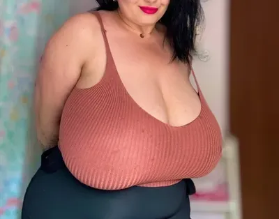 Roxanne Heaven (@roxanneheaven) OnlyFans profile photo