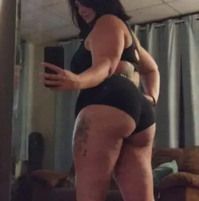 Beth (@running_l8te) OnlyFans profile photo