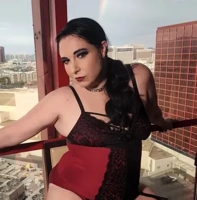 @sarahhotwife OnlyFans profile photo