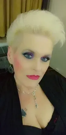 @sassy_in_heels OnlyFans profile photo