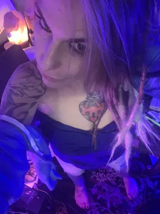 @sativaflowrr OnlyFans profile photo