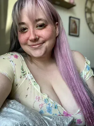 Scarlett (@scarlettsweetheart) OnlyFans profile photo