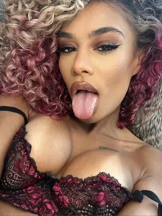 @scarlitscandal OnlyFans profile photo