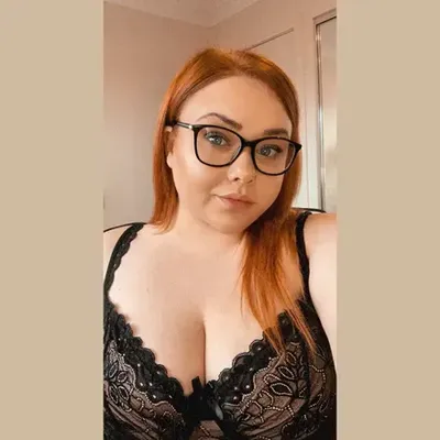Miss Sarah (@sensual-lover) OnlyFans profile photo