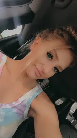 Shae (@shaeeebearx) OnlyFans profile photo