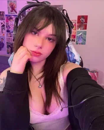 @sherlyine OnlyFans profile photo