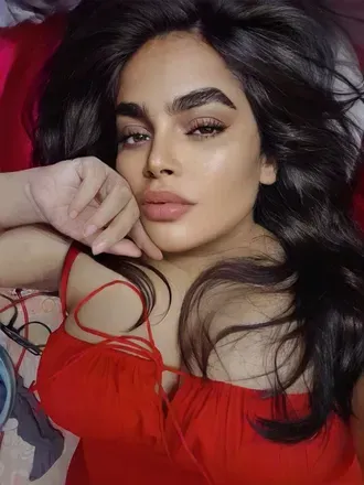 Shovhangini Shekhar (@shovhangini) OnlyFans profile photo