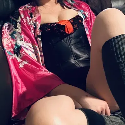 Silk Gown (@silkgown) OnlyFans profile photo