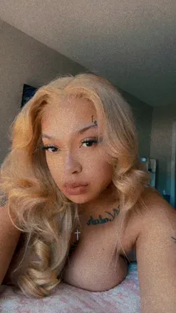 A n g i e (@silkthroatt) OnlyFans profile photo