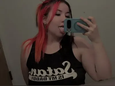 Arial (@simply.arial) OnlyFans profile photo