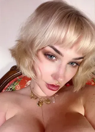 @skyebluegfe OnlyFans profile photo