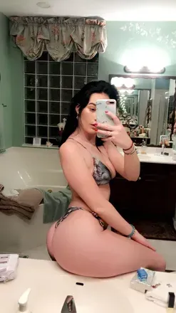 Sky (@skyinmiami) OnlyFans profile photo