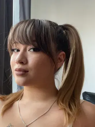 Violet skys (@skys_violet) OnlyFans profile photo